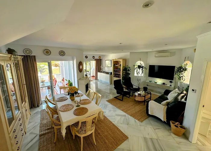 R1387 Casa Udo Villa Nerja